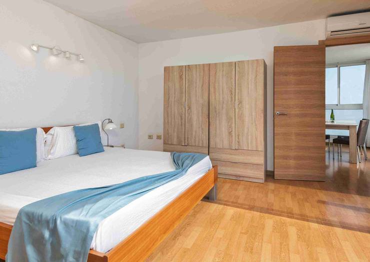 Apartamento de dos dormitorios con doble balcón y vistas al mar Hotel New Folias Gran Canaria