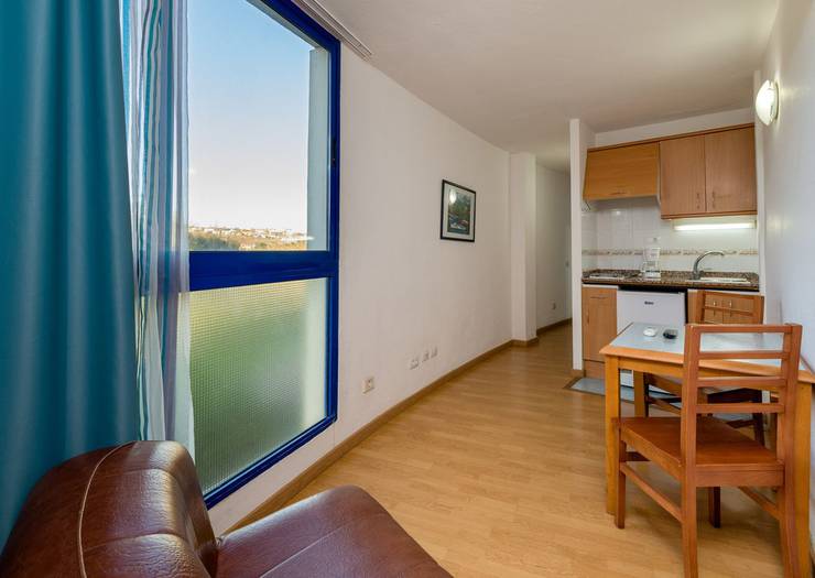 Inre rum utan balkong Hotell New Folias Gran Canaria