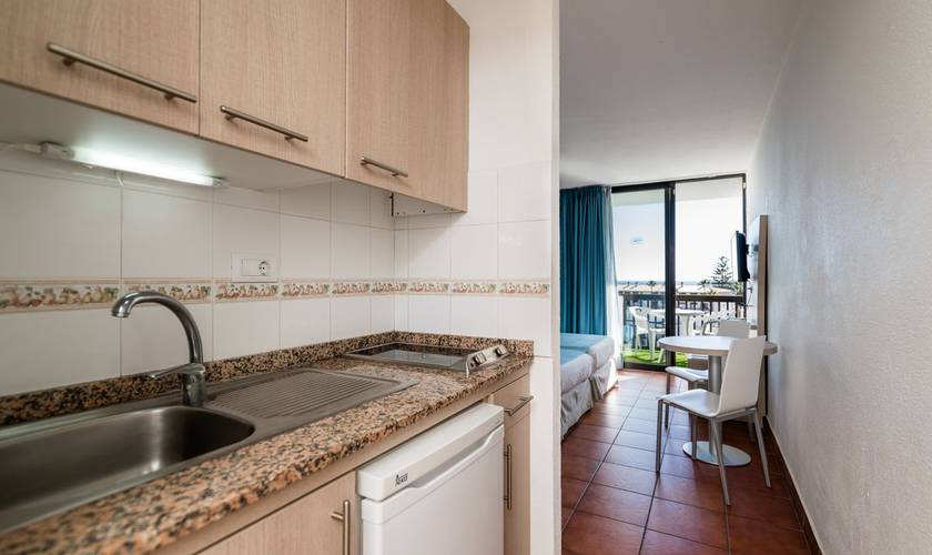 Habitación doble con balcón Hotel New Folias Gran Canaria Habitación doble con balcón Hotel New Folias Gran Canaria