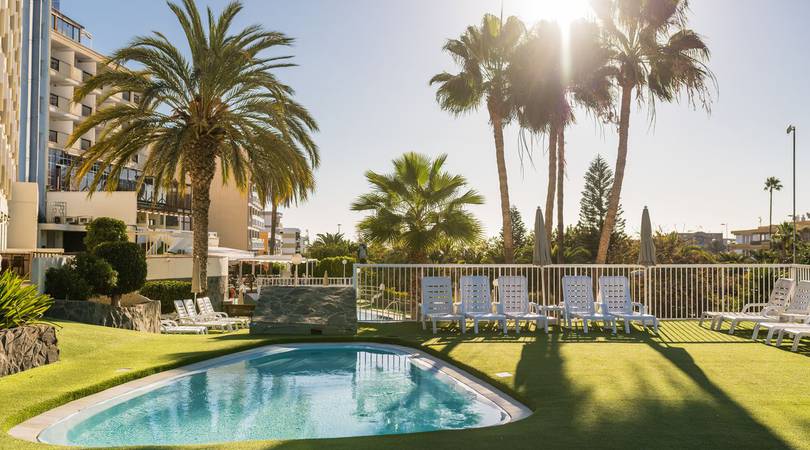 Swimming pool New Folias Hotel Gran Canaria
