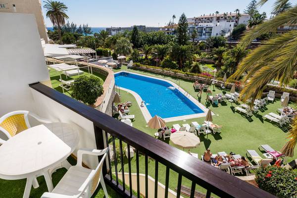 Dubbelrum med balkong Hotell New Folias Gran Canaria