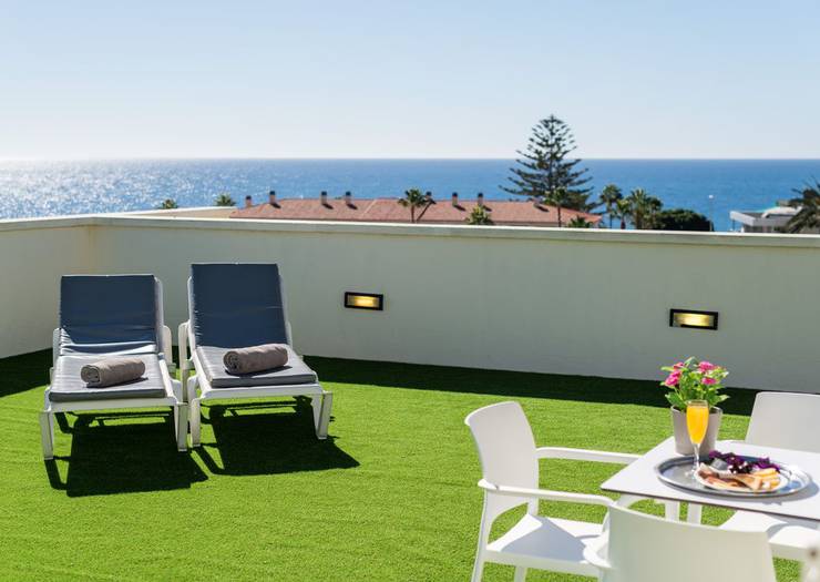 Svit med privat solterrass och utsikt över havet Hotell New Folias Gran Canaria Svit med privat solterrass och utsikt över havet Hotell New Folias Gran Canaria
