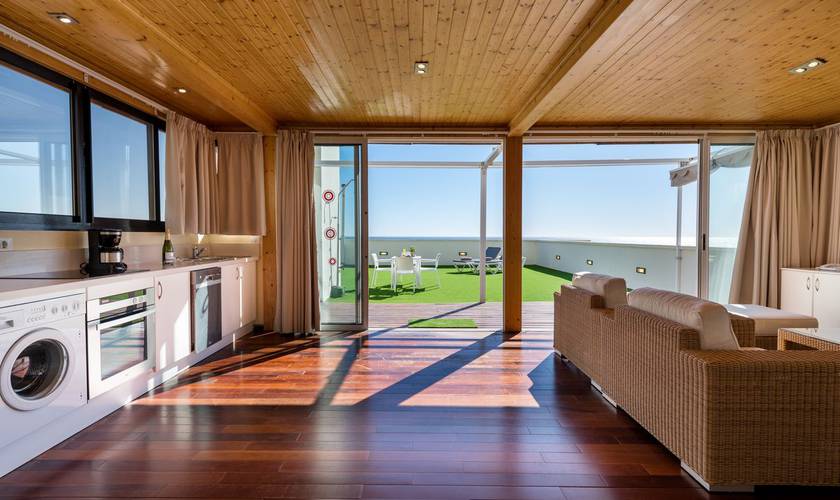 Svit med privat solterrass och utsikt över havet Hotell New Folias Gran Canaria Svit med privat solterrass och utsikt över havet Hotell New Folias Gran Canaria