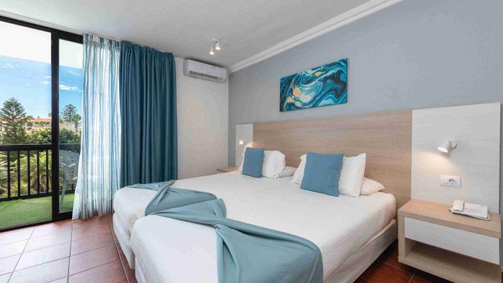 Habitación doble con balcón Hotel New Folias Gran Canaria Habitación doble con balcón Hotel New Folias Gran Canaria
